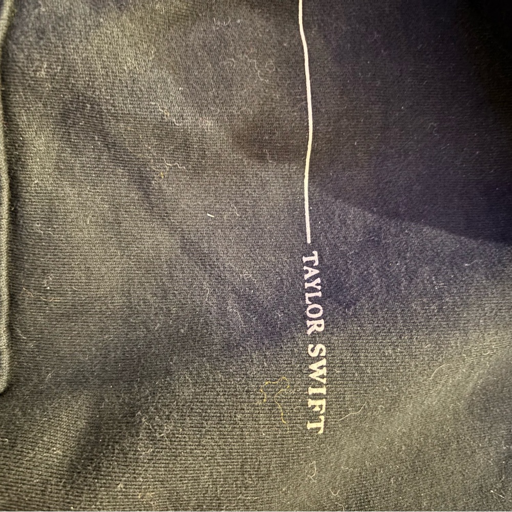 Taylor Swift TTPD Black Hoodie with Monochrome Portrait S - Picture 4 of 5
